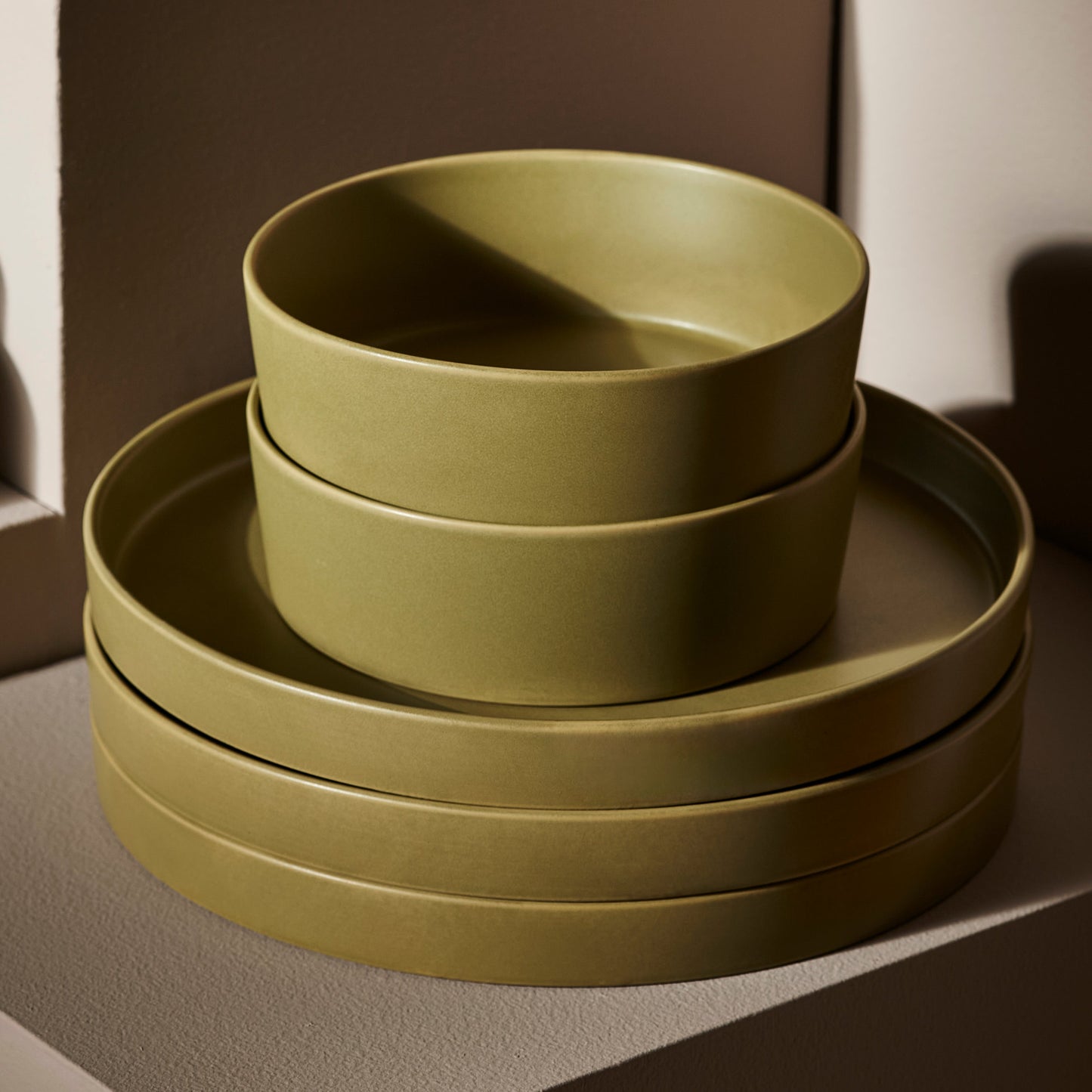 Modan Stoneware Dinnerware Set - Green