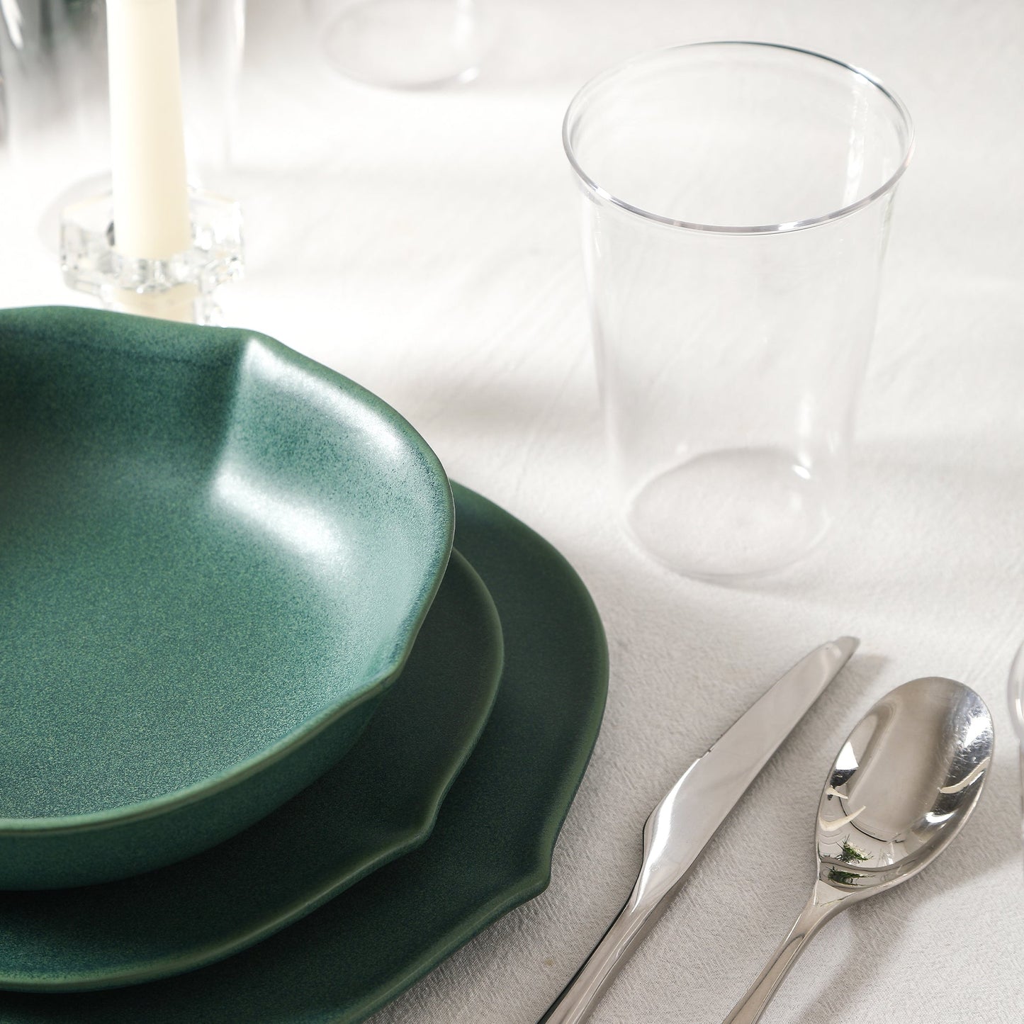 Baskerville Stoneware, Borosilicate Glass Dinnerware Set - Green