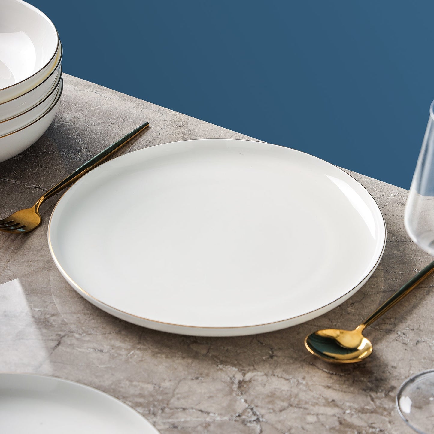 Gabrielle Bone China Dinnerware Set - White And Gold