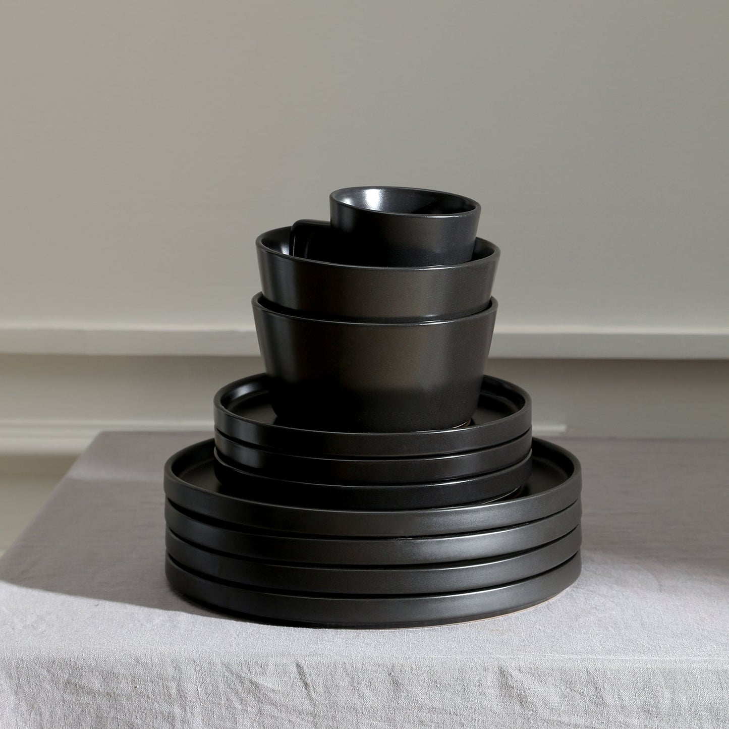 Celina Stoneware Dinnerware Set - Black Matte