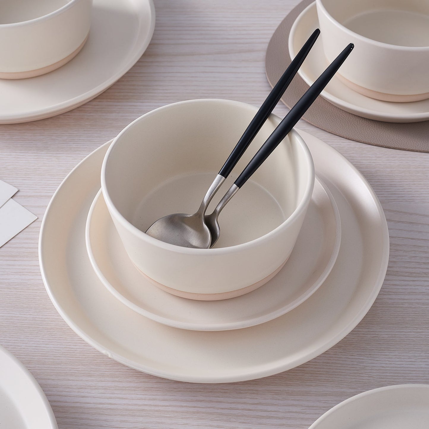 Jules Stoneware Dinnerware Set - Off White