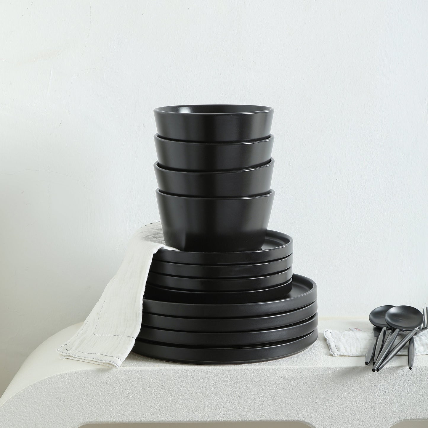 Celina Stoneware Dinnerware Set - Black Matte