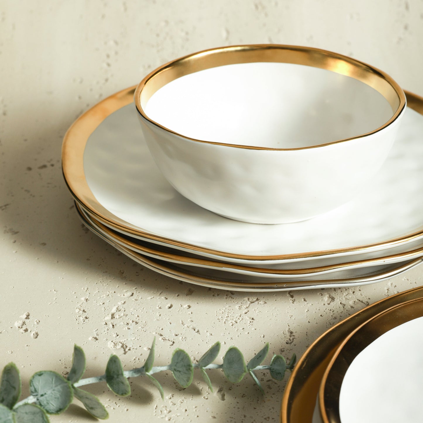 Florian Porcelain Dinnerware Set - White