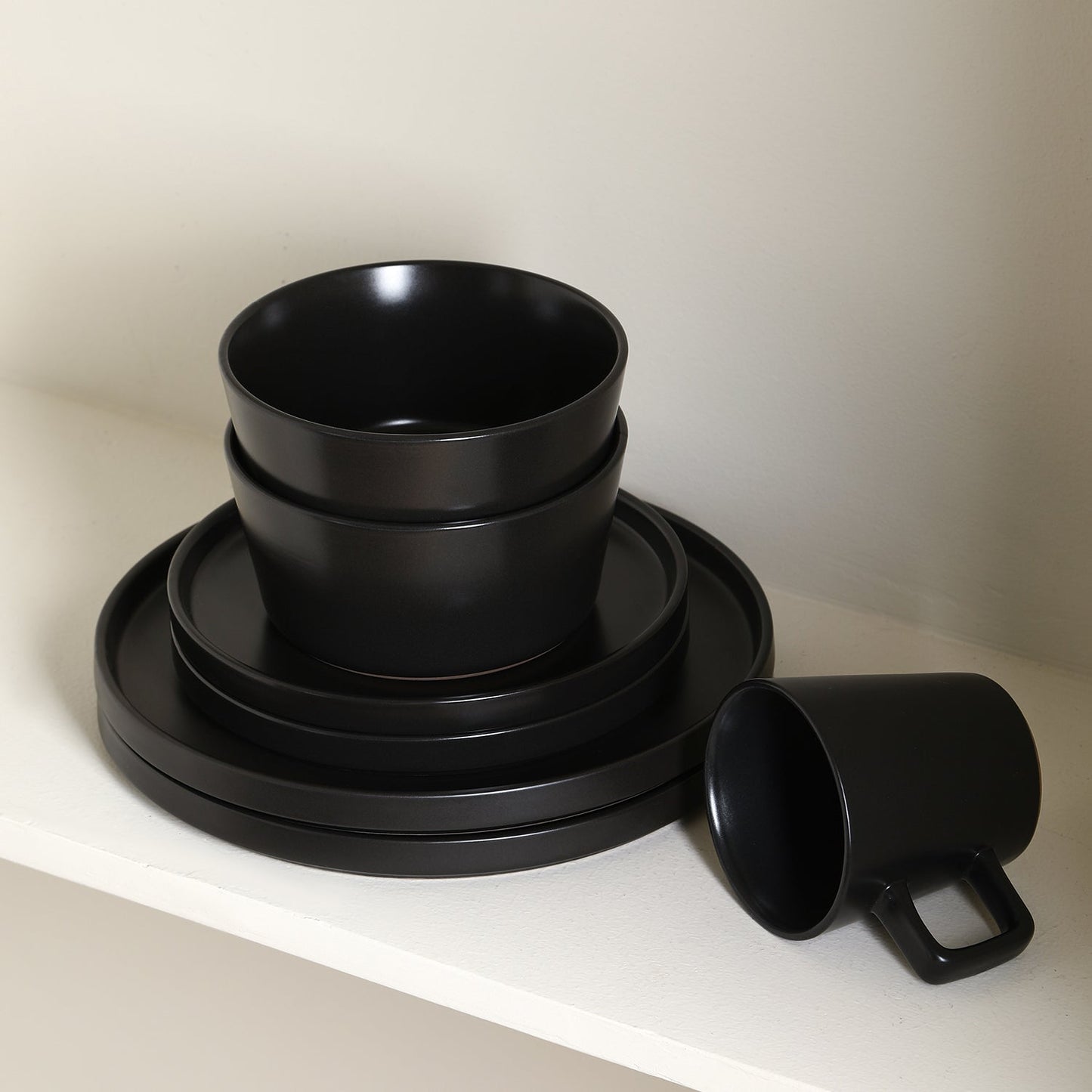 Celina Stoneware Dinnerware Set - Black Matte