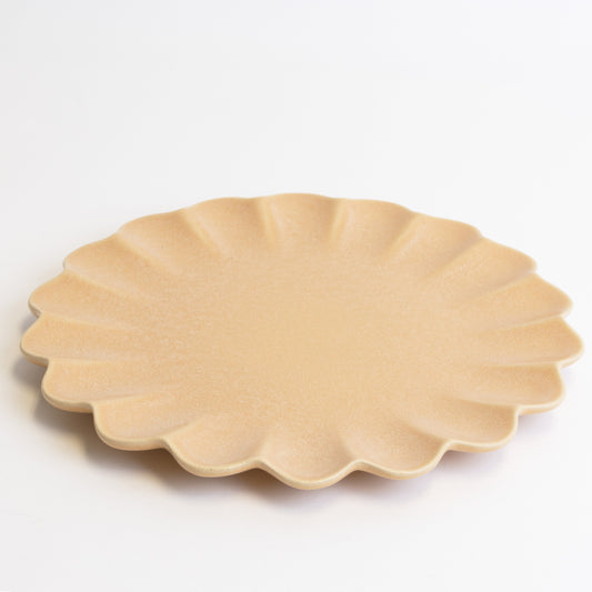 Dhalia Stoneware Dinner Plate - Camel