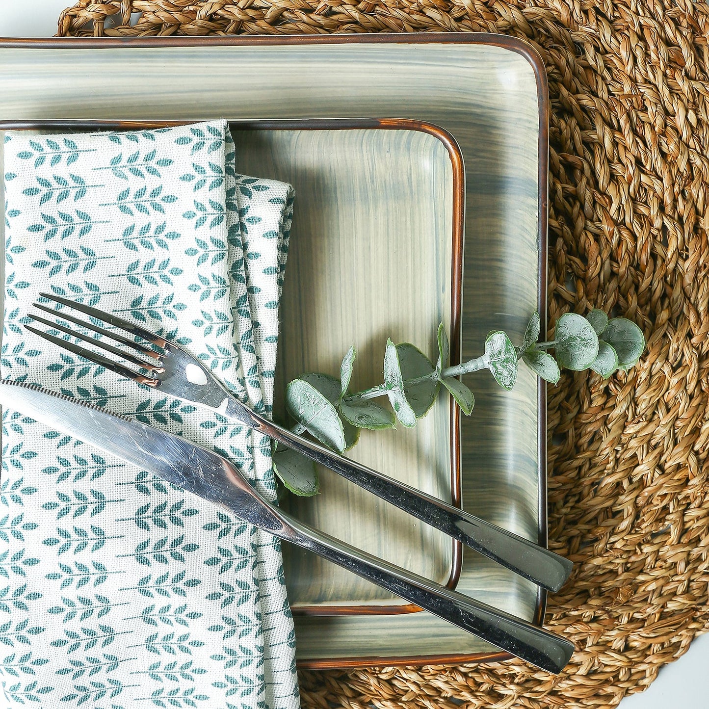 Esmeralda Porcelain Dinnerware Set - Green