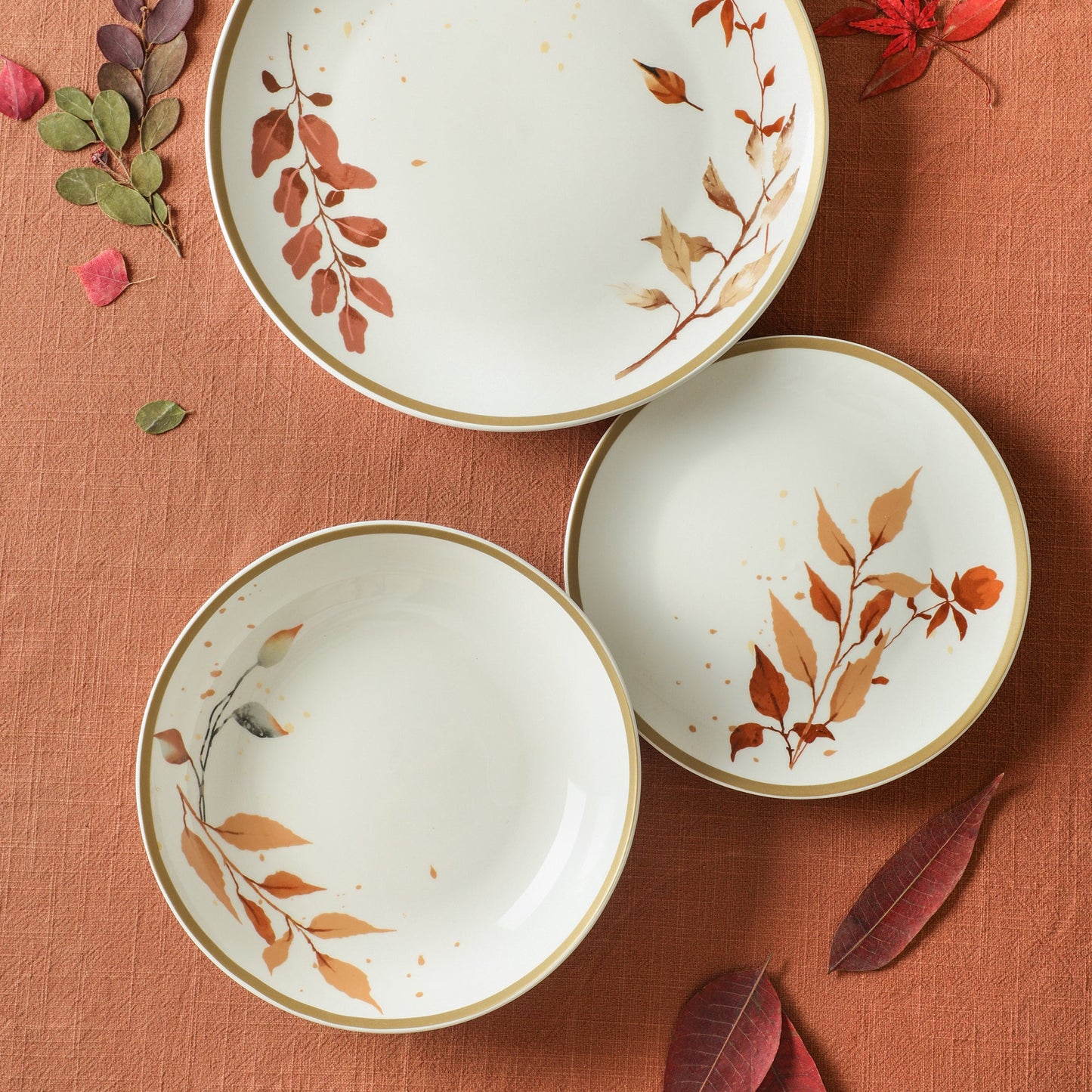 Maple Porcelain Dinnerware Set - White