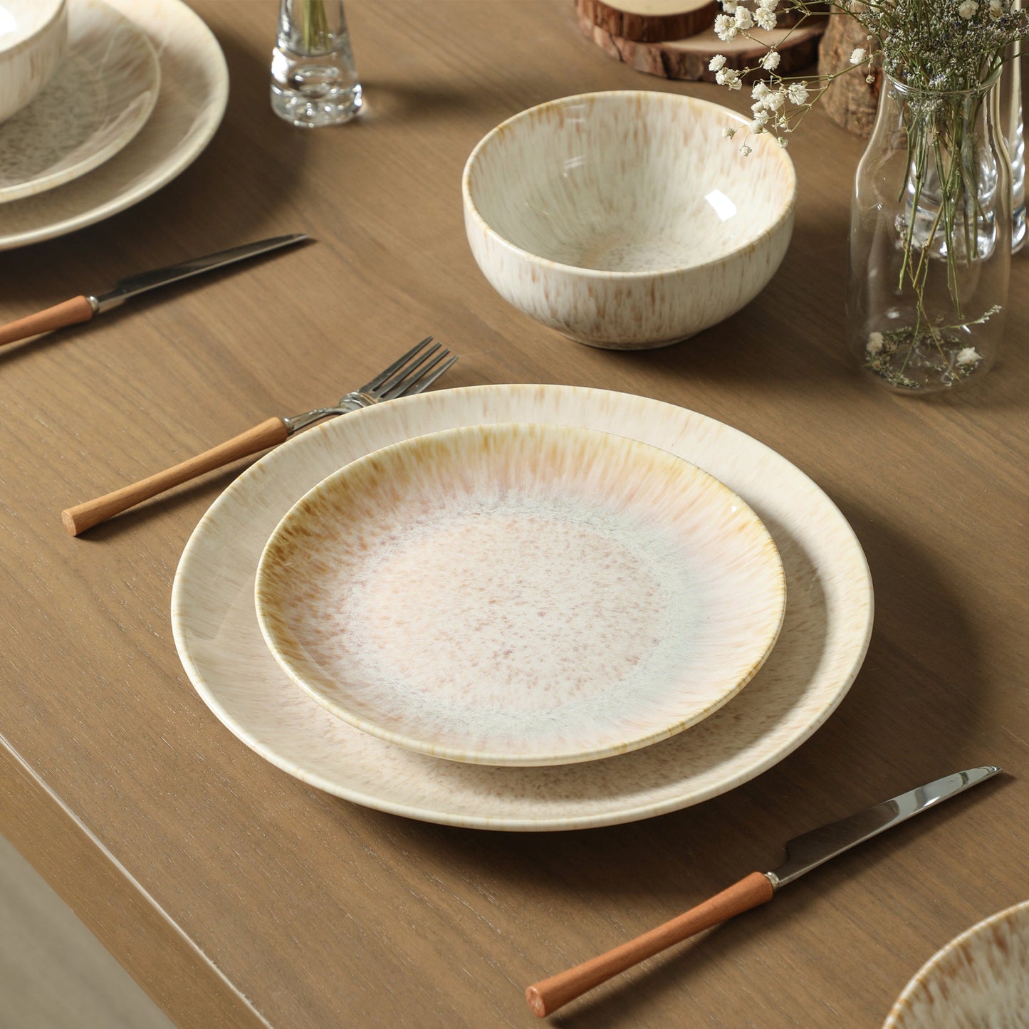 Riley Stoneware Dinnerware Set - Sand