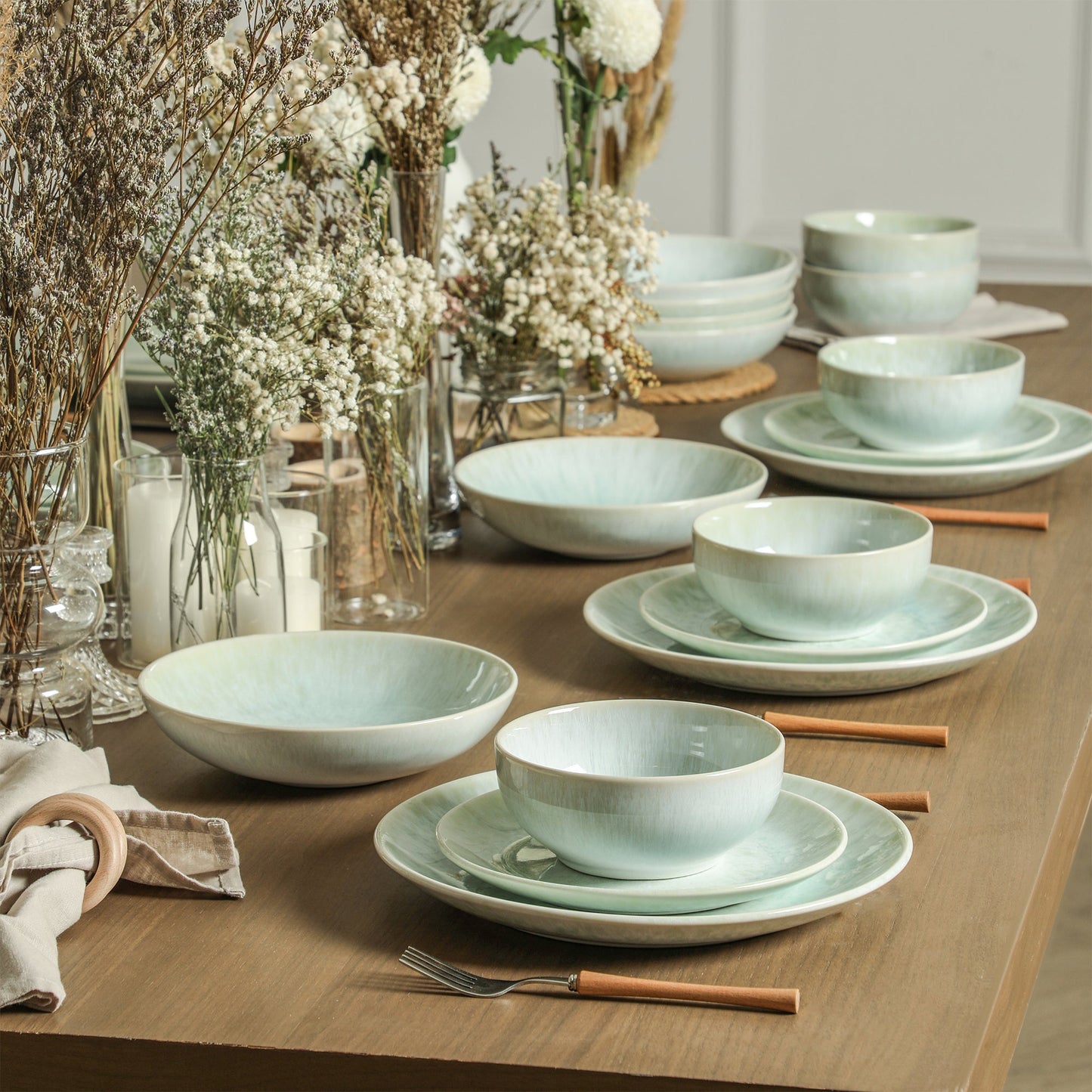 Riley Stoneware Dinnerware Set with Pasta Bowls - Seafoam