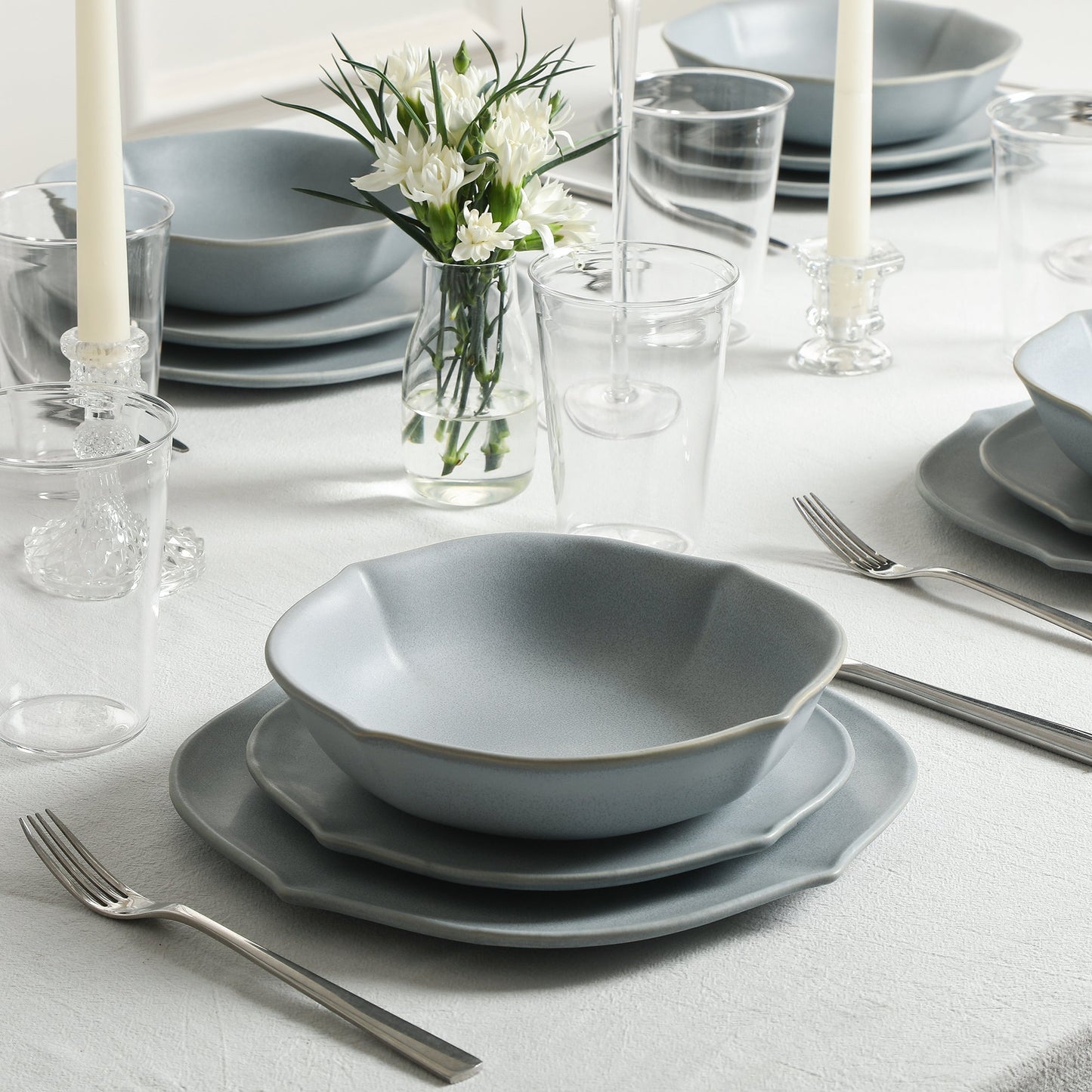 Baskerville Stoneware, Borosilicate Glass Dinnerware Set - Light Blue