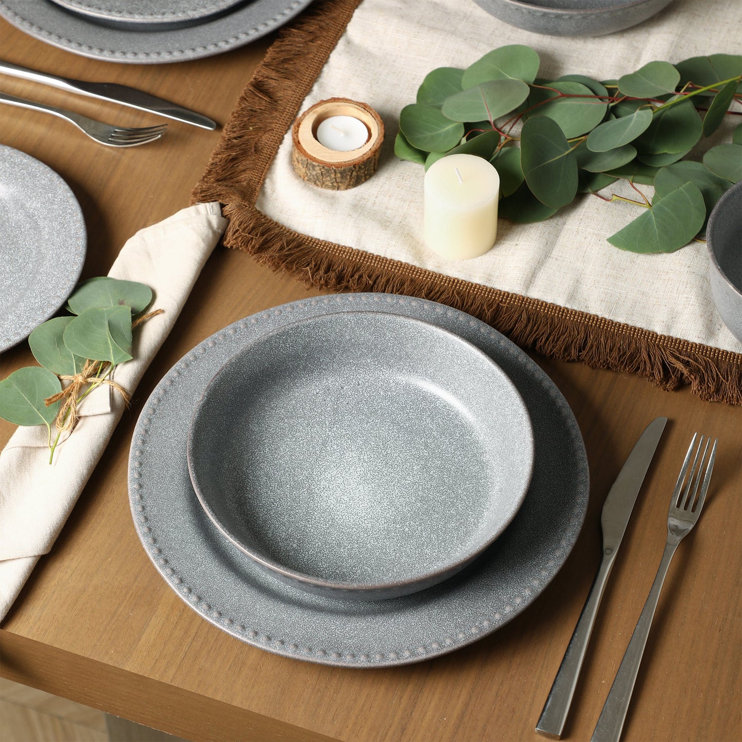 Comet Stoneware Salad Plate Set - Grey