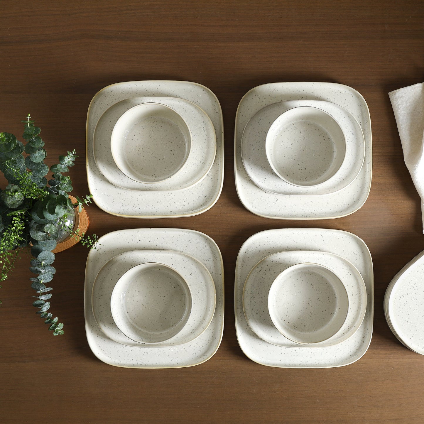 Cairo Stoneware Dinnerware Set - White