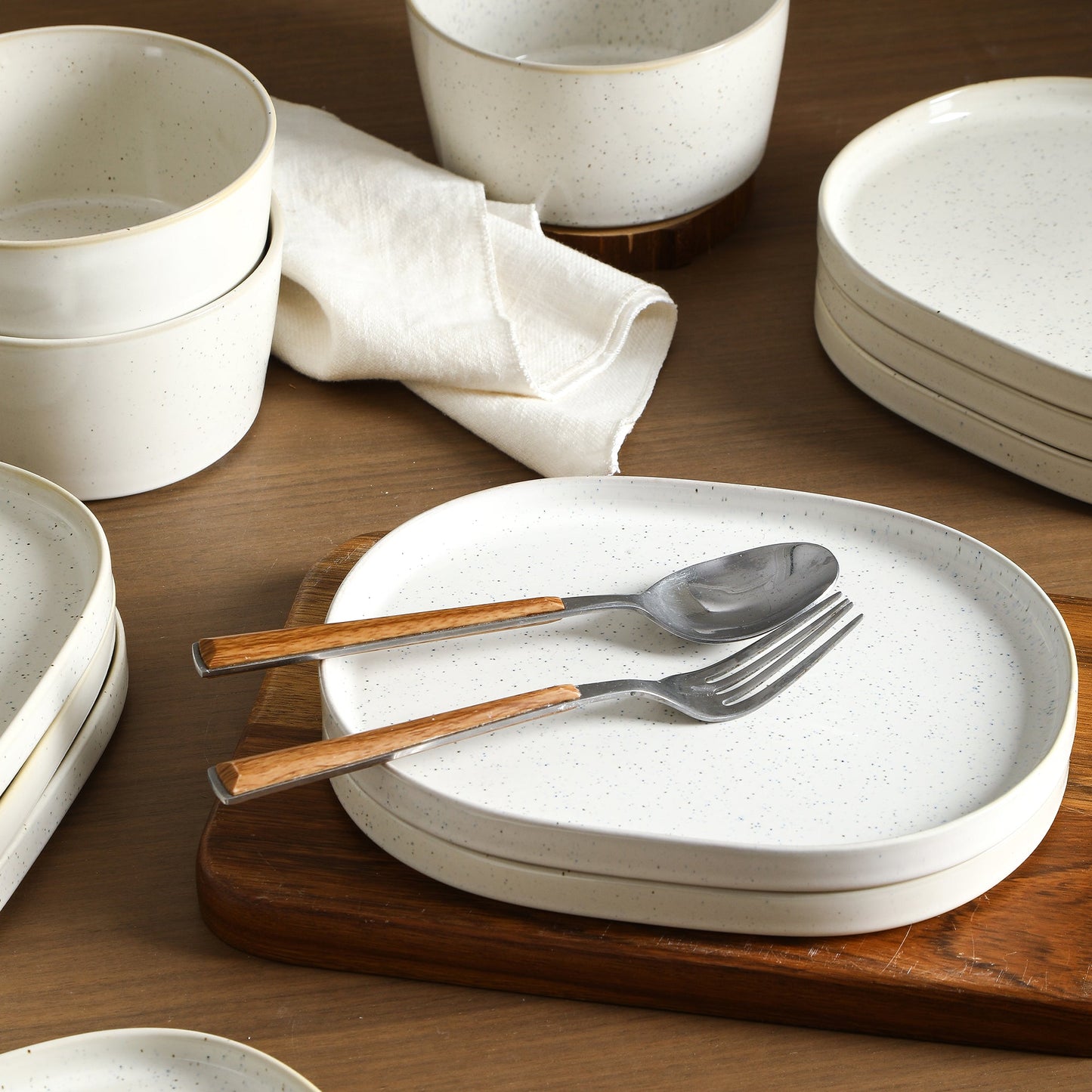 Cairo Stoneware Dinnerware Set - White