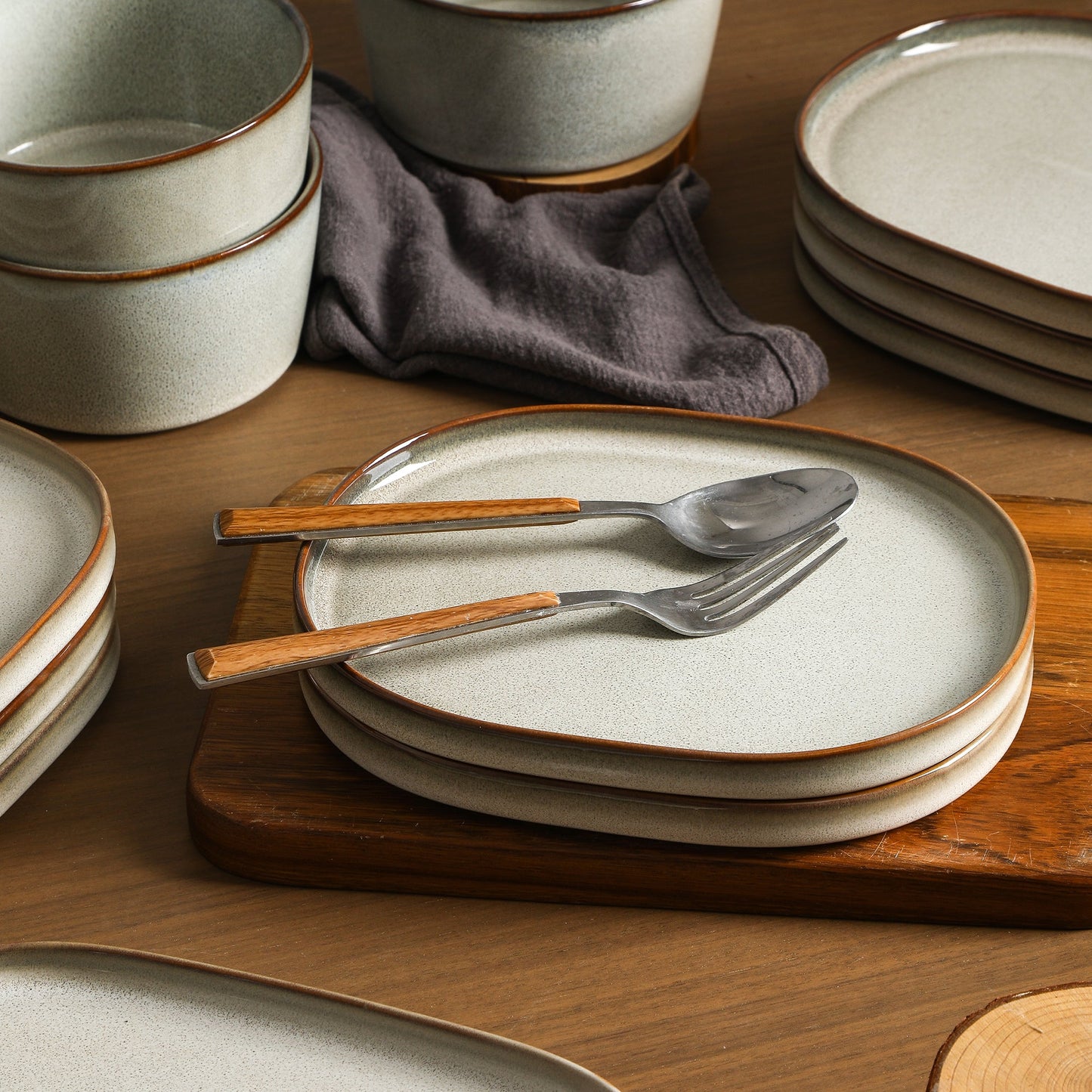 Cairo Stoneware Dinnerware Set - Grey
