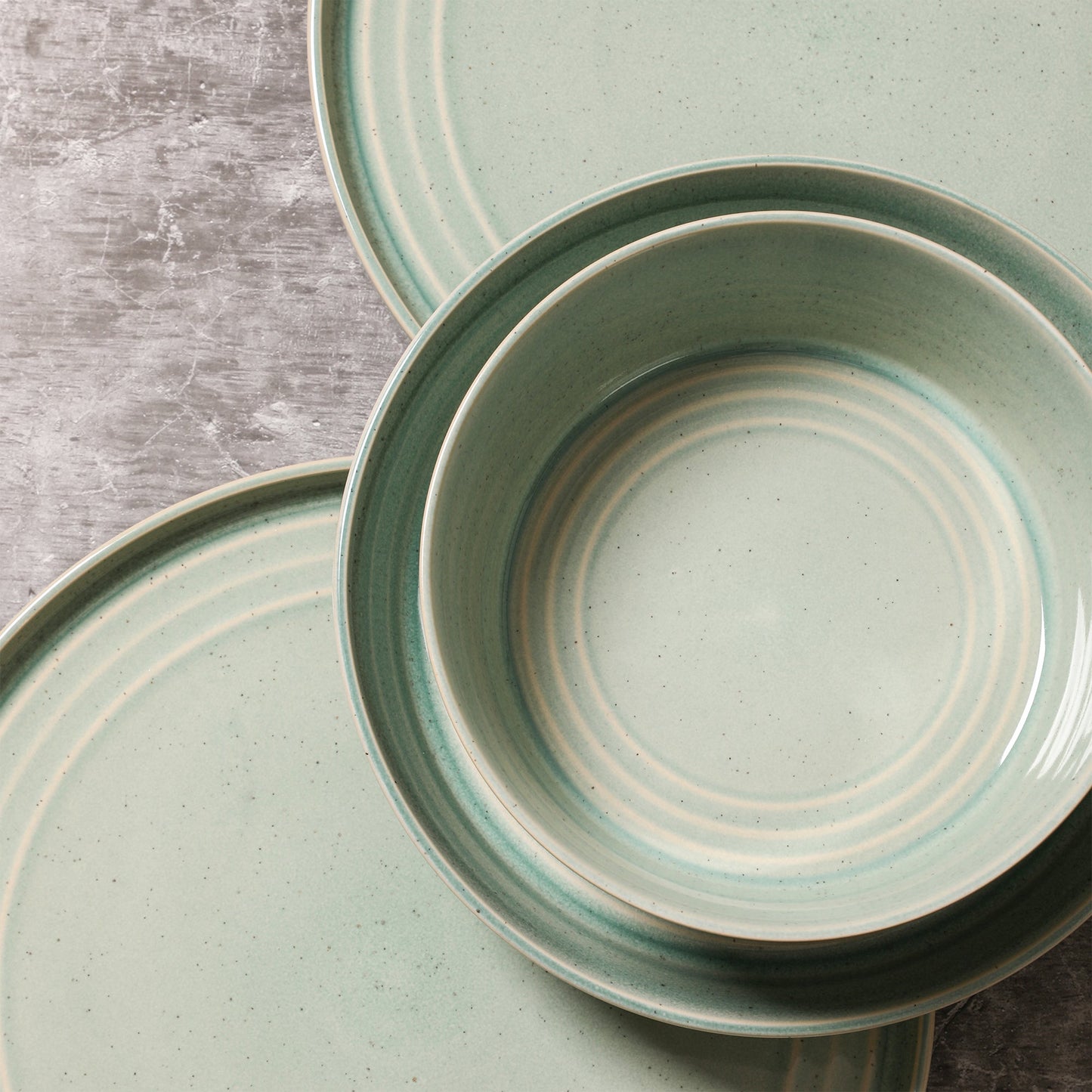 Claire Stoneware Dinnerware Set - Green