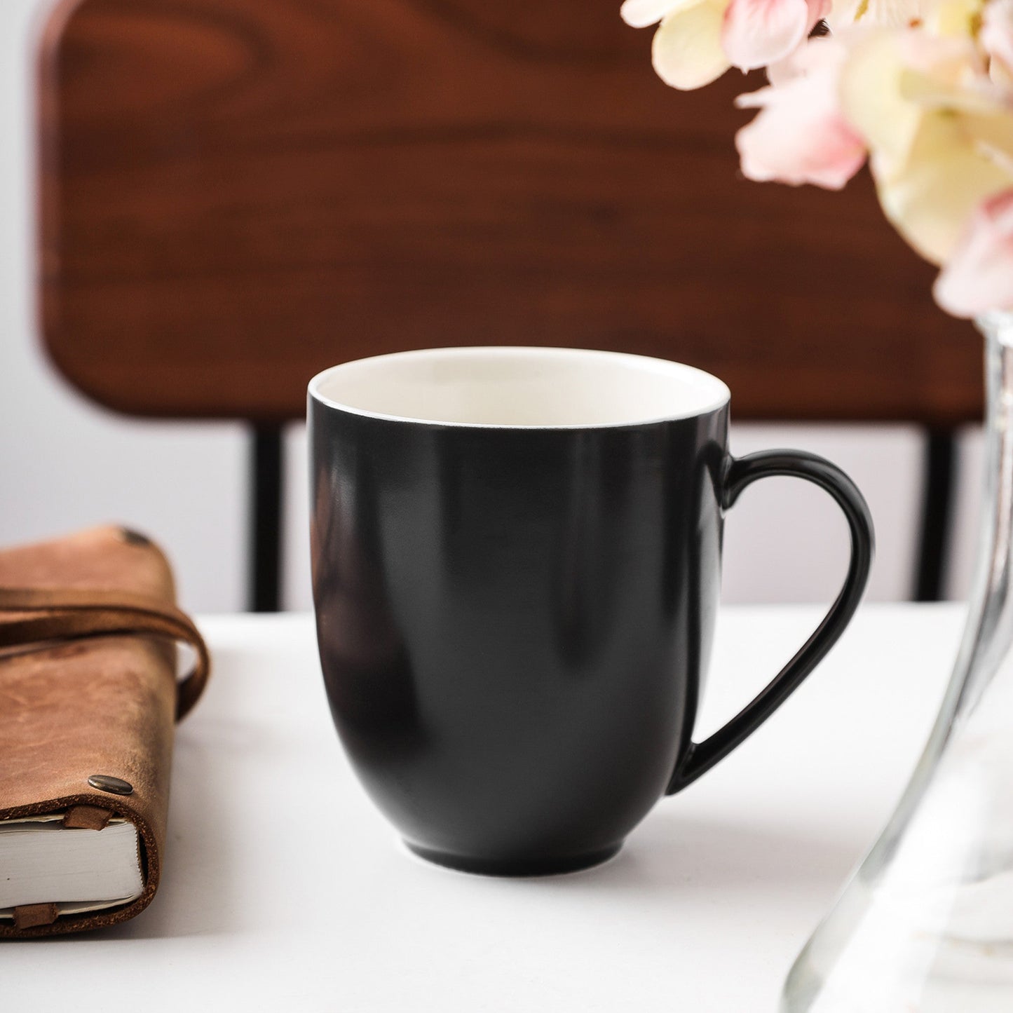 Amy Porcelain Dinnerware Set - Black
