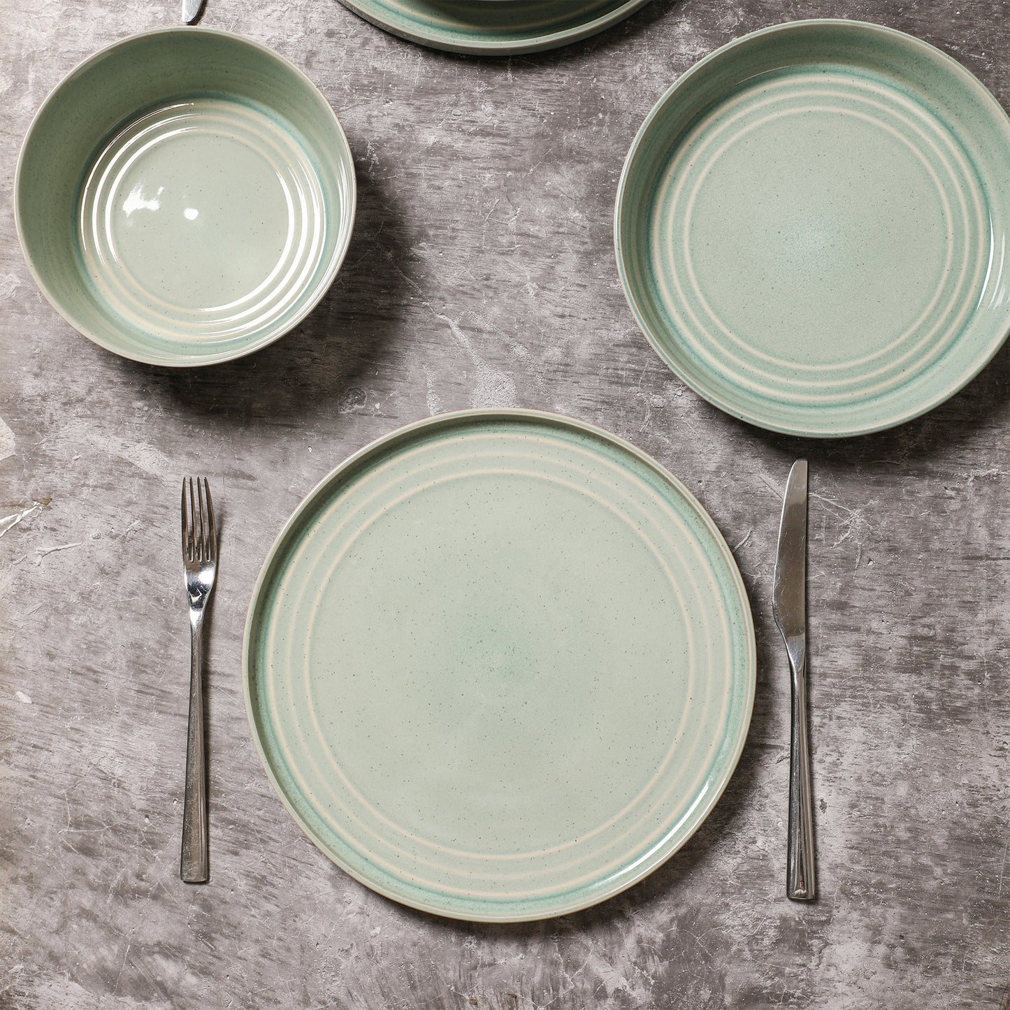 Claire Stoneware Dinnerware Set - Green