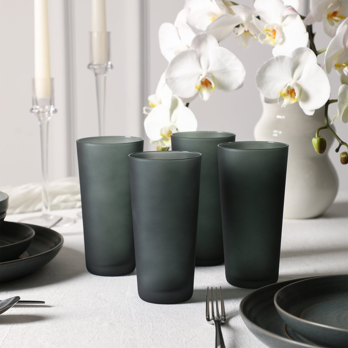 Elio Stoneware Dinnerware Set With Glassware - Green