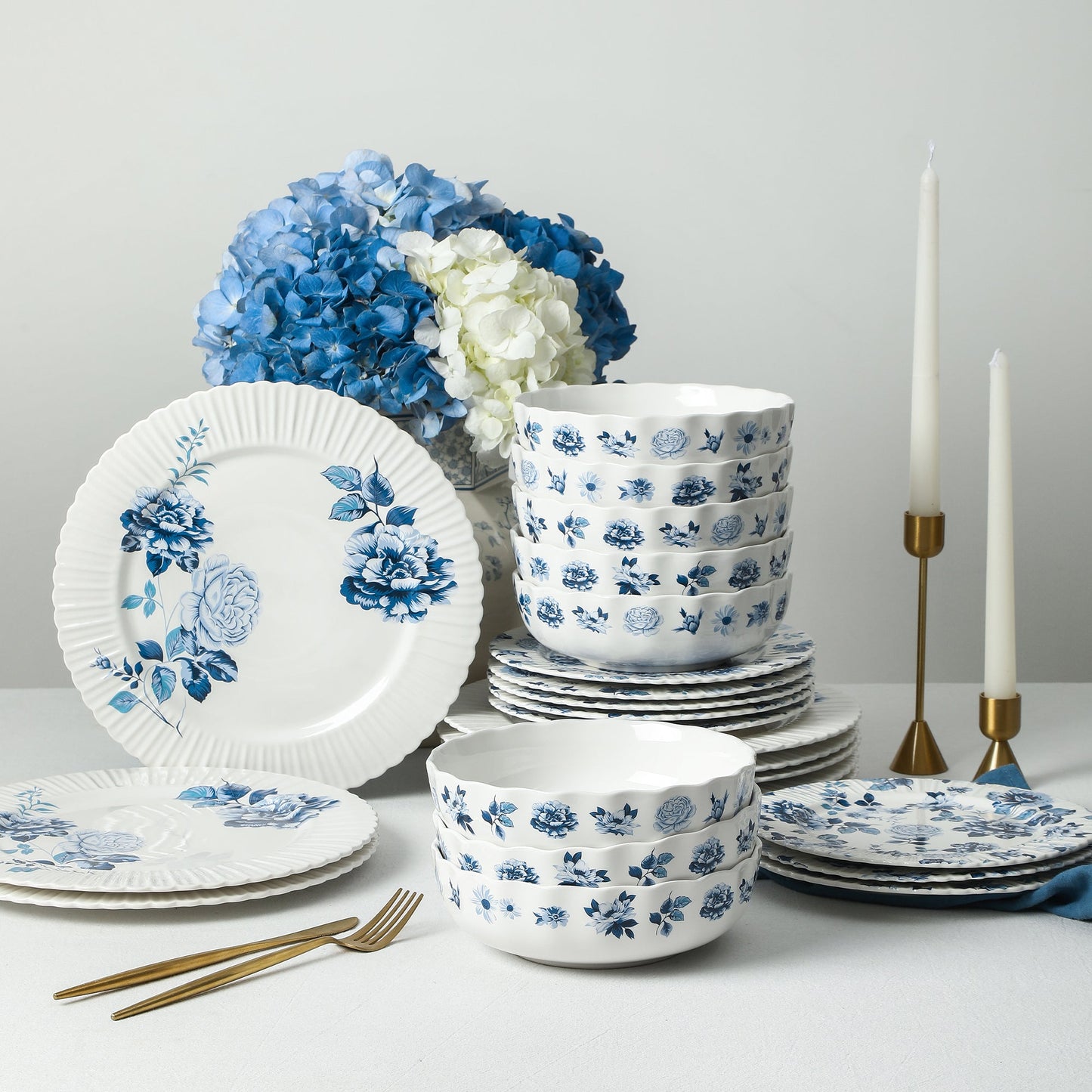 Fiore New Bone China Dinner Plate Set - Blue