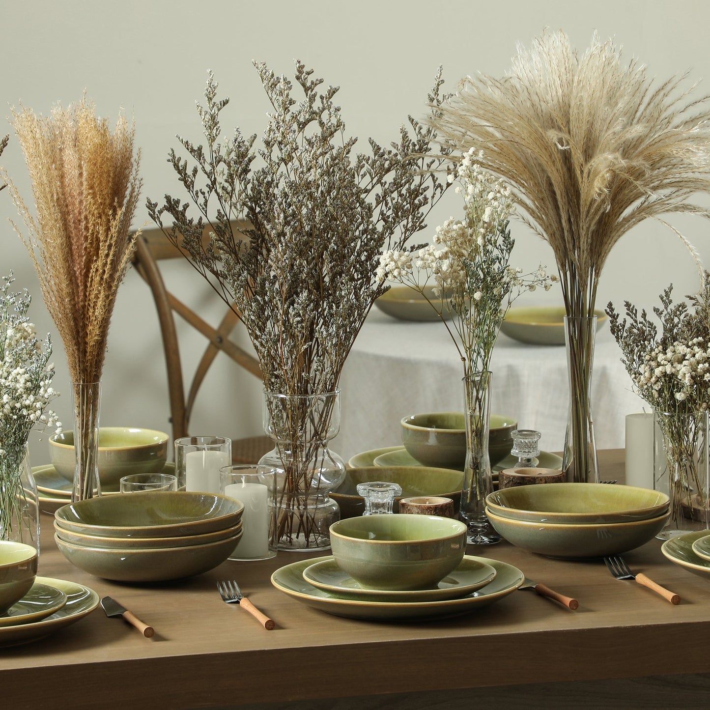 Riley Stoneware Dinnerware Set wiht Pasta Bowls - Green and Blue