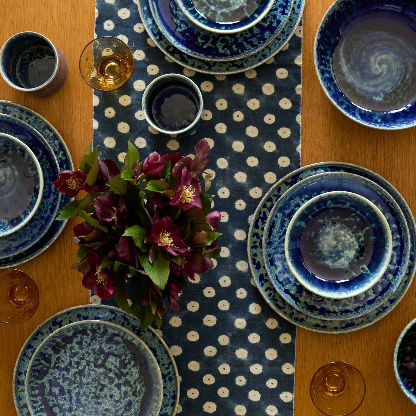 Hanami Stoneware Salad Plate Set - Blue
