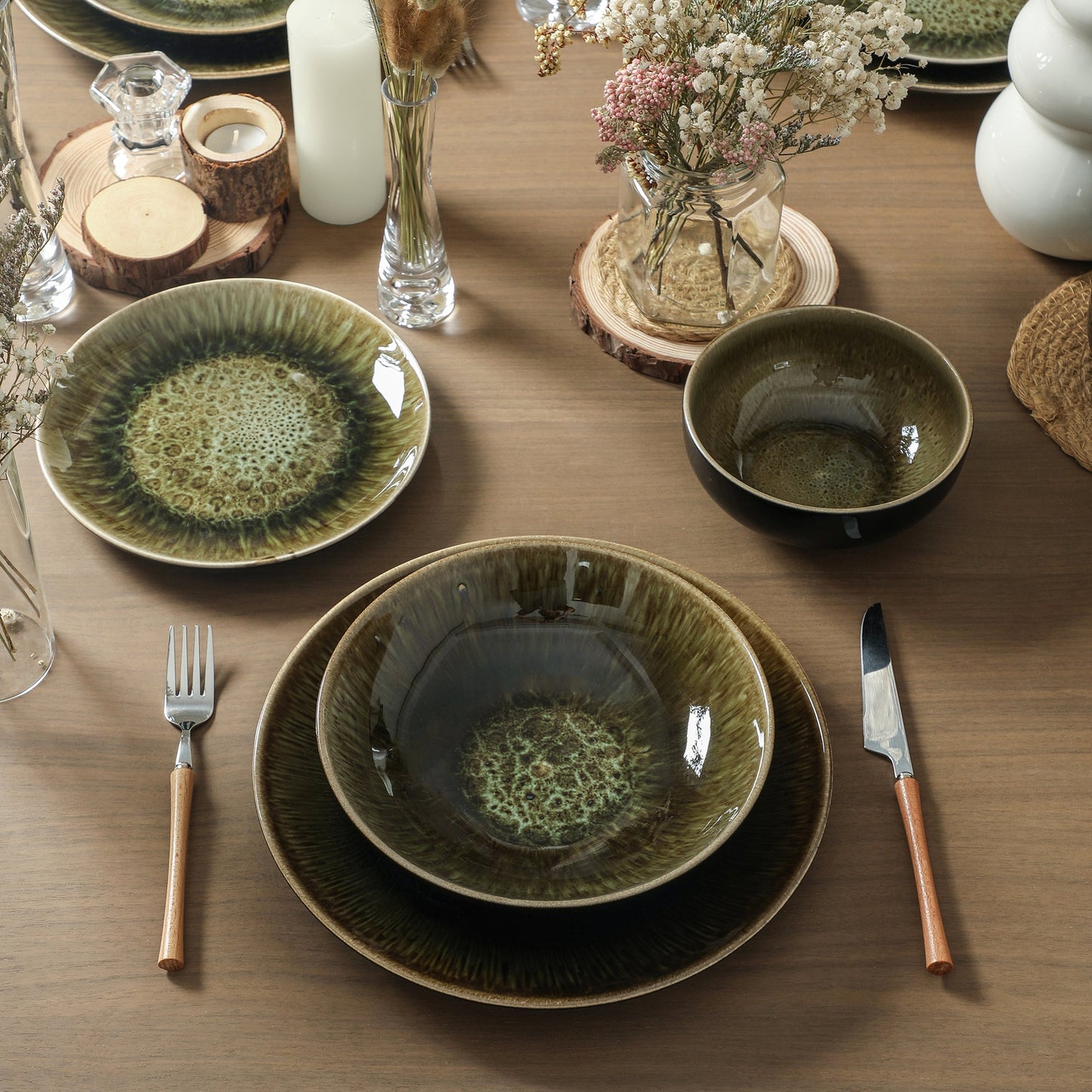 Riley Stoneware Pasta Bowl Set - Black and Green