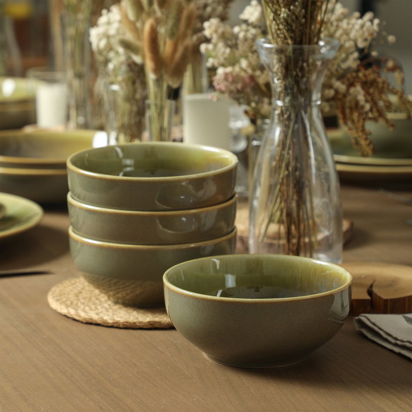 Riley Stoneware Dinnerware Set - Green and Blue