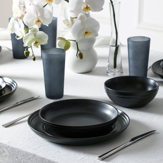 Elio Stoneware Dinnerware Set With Glassware - Black